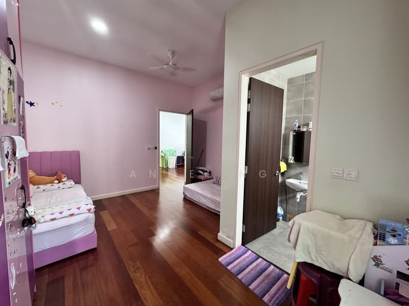 Rumah Berkembar untuk Dijual di Bandar Kinrara (Selangor) - Angel Ng - Bedroom - PropertyGuru.com.my