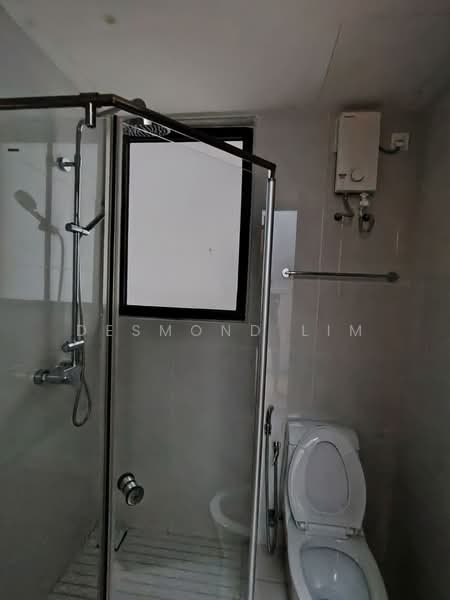 Condominium for Rent at Royal Strand @ Country Garden Danga Bay - Desmond Lim - Bathroom - PropertyGuru.com.my