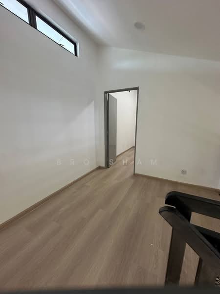 1.5-storey Terraced House for Sale in Taman Rinting (Masai) - Bro Sham - PropertyGuru.com.my