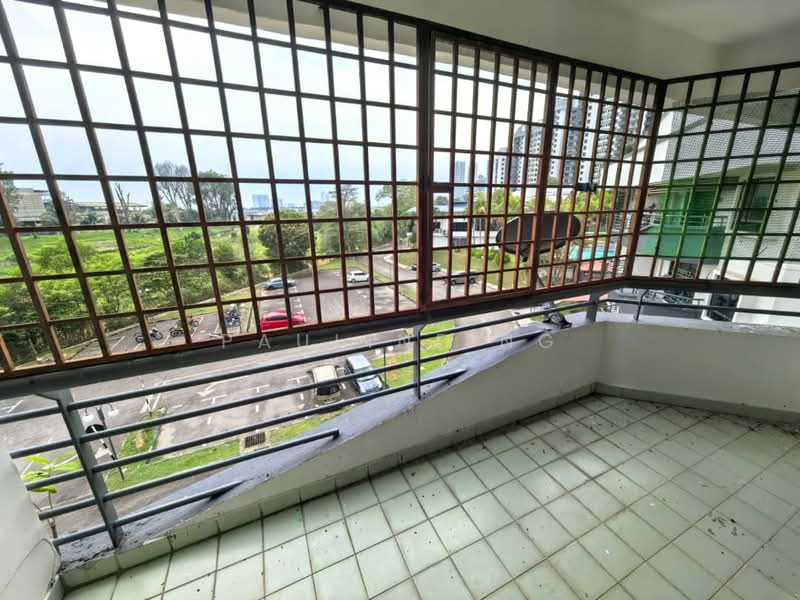 Pangsapuri untuk Dijual di Seri Mutiara Apartment - Pauline Ng - Balcony - PropertyGuru.com.my