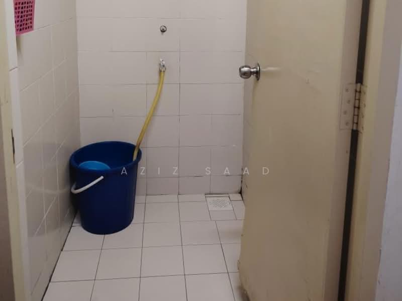 Pangsapuri untuk Dijual di Kenanga Apartment - Aziz Saad - PropertyGuru.com.my