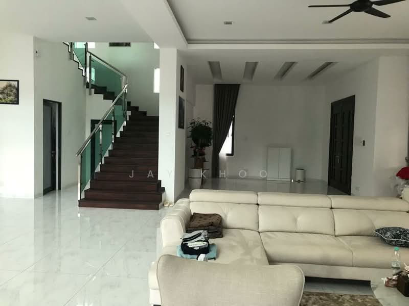 Bungalow for Rent in Mines Resort City (Seri Kembangan) - Jay Khoo - Living Room - PropertyGuru.com.my