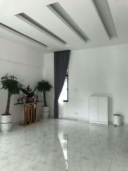 Bungalow for Rent in Mines Resort City (Seri Kembangan) - Jay Khoo - Living Room - PropertyGuru.com.my