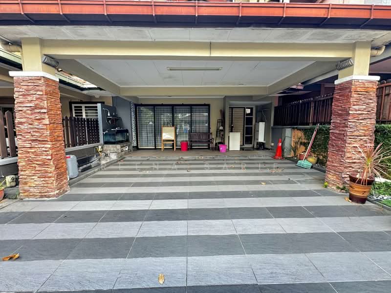 2-storey Terraced House for Sale in Bukit Jelutong (Shah Alam) - Reena Sarif - PropertyGuru.com.my