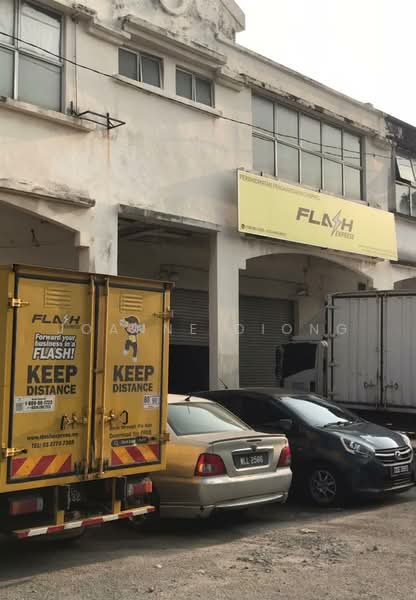 Warehouse for Rent in Bukit Rimau (Shah Alam) - Joanne Diong - Exterior - PropertyGuru.com.my
