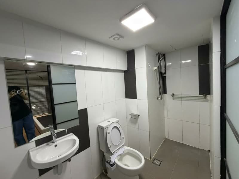 Servis Apartment untuk Dijual di SOHO @ Empire City - Kew . - PropertyGuru.com.my
