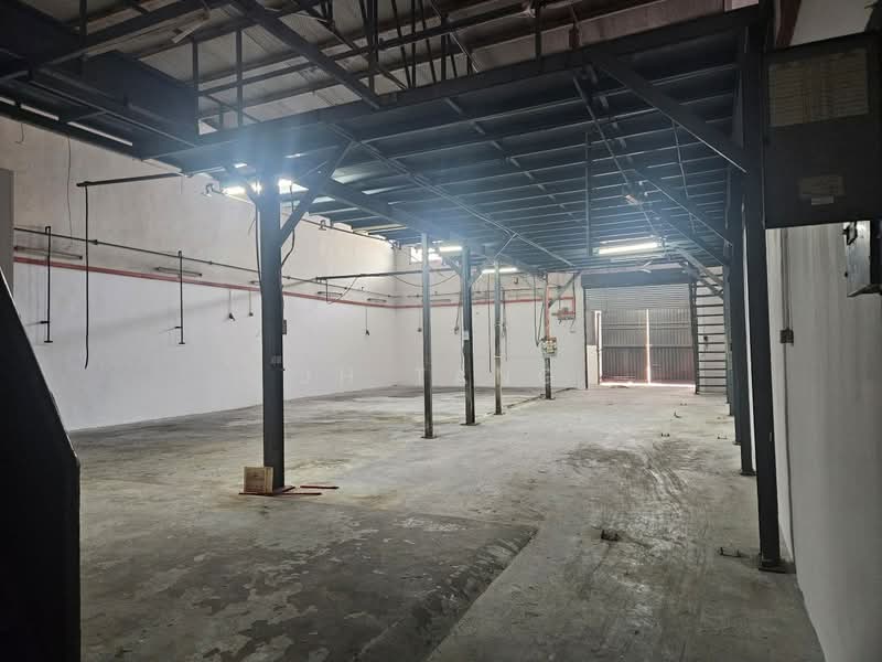Factory for Rent in Taman Desa Cemerlang (Ulu Tiram) - JH Tang - Interior - PropertyGuru.com.my