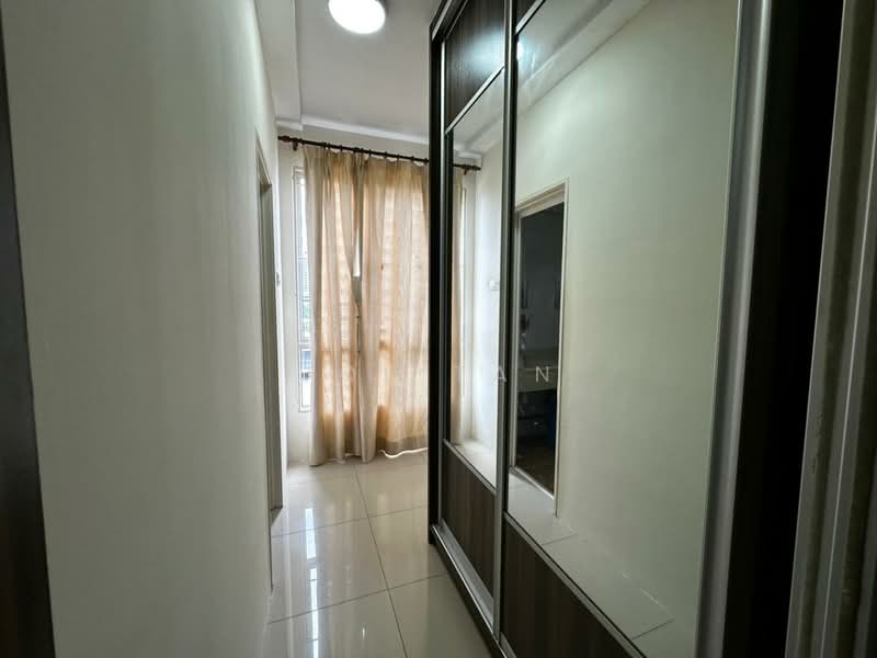 Condominium for Sale at Platinum Lake PV 15 - Joe Tan - Corridor - PropertyGuru.com.my