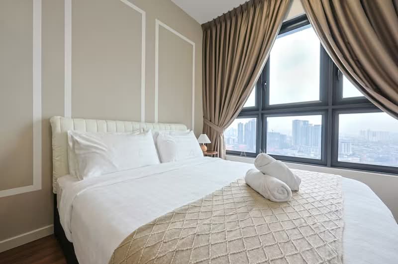 Servis Apartment untuk Dijual di Daya 1 Residences (D1R), TD Central - Bella Tan - Bedroom - PropertyGuru.com.my