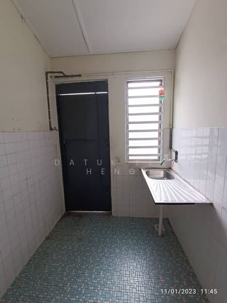 1-storey Terraced House for Rent in Taman Seri Rapat (Ipoh) - Datuk Lee Heng - Interior - PropertyGuru.com.my