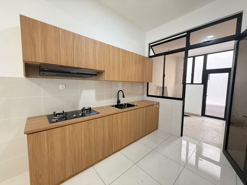 Rumah Teres 2 Tingkat untuk Disewa di Johor Bahru (Johor) - Pauline Ng - Kitchen - PropertyGuru.com.my
