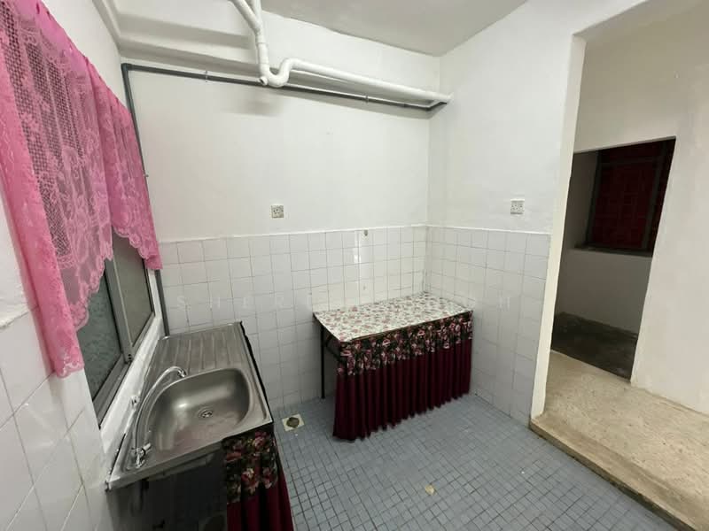 Pangsapuri untuk Disewa di Nuri Court - Sherene Goh - Kitchen - PropertyGuru.com.my