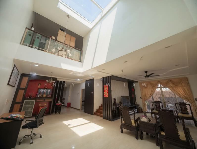 2-storey Terraced House for Sale in Taman Impian Emas (Skudai) - Endy Law Law - Living Room - PropertyGuru.com.my