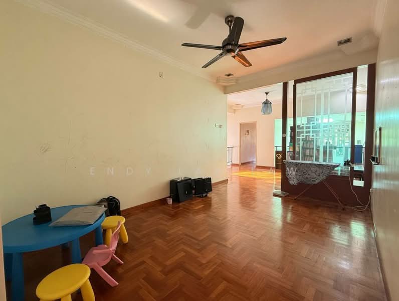 2-storey Terraced House for Sale in Taman Impian Emas (Skudai) - Endy Law Law - Living Room - PropertyGuru.com.my