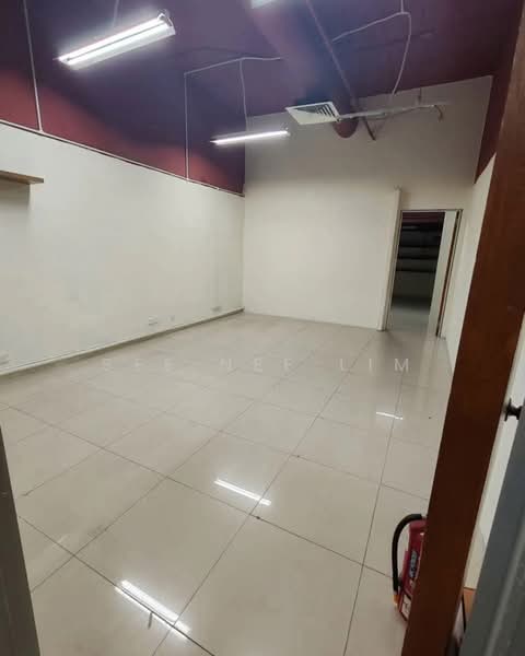 Shop / Office for Rent in Taman Serdang Perdana (Seri Kembangan) - See Nee Lim - Interior - PropertyGuru.com.my
