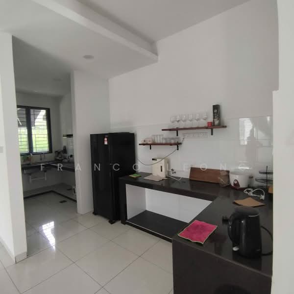 Rumah Teres 2 Tingkat untuk Dijual di Rawang (Selangor) - Franco Leong - Kitchen - PropertyGuru.com.my