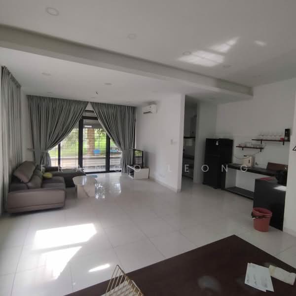 Rumah Teres 2 Tingkat untuk Dijual di Rawang (Selangor) - Franco Leong - Living Room - PropertyGuru.com.my