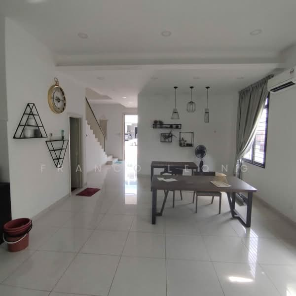 Rumah Teres 2 Tingkat untuk Dijual di Rawang (Selangor) - Franco Leong - Living Room - PropertyGuru.com.my