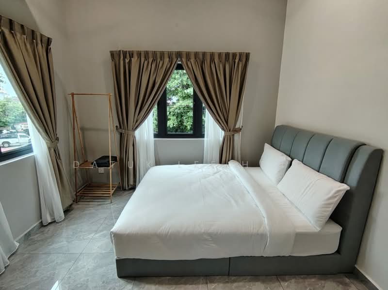 Rumah Banglo untuk Disewa di New Pasir Puteh (Ipoh) - Datuk Lee Heng - Bedroom - PropertyGuru.com.my