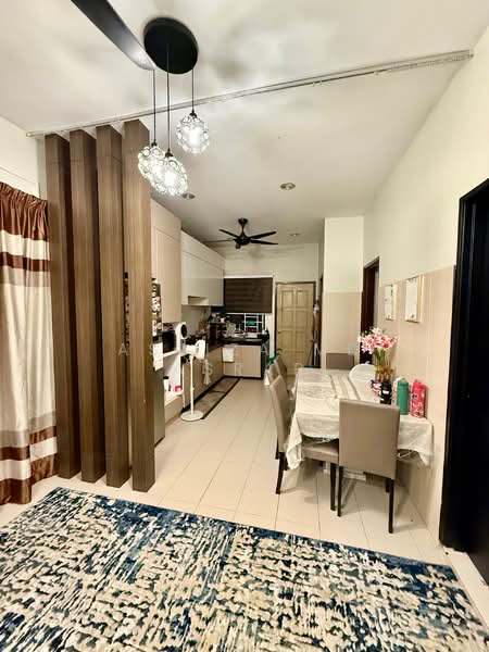 Rumah Teres 1 Tingkat untuk Dijual di Taman Bukit Jugra (Sungai Buloh) - Asliza Md Asrar - Kitchen area - PropertyGuru.com.my