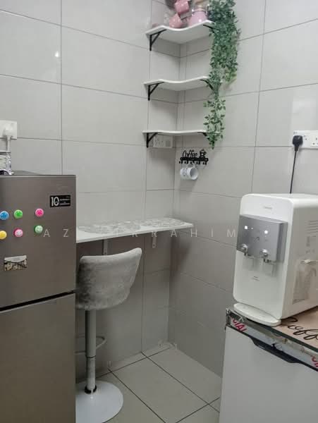 Service Residence for Rent at Conezion Residences - Azizirrahim . - Kitchen - PropertyGuru.com.my