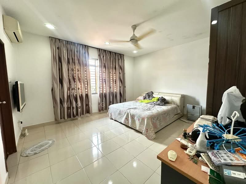Rumah Teres 2 Tingkat untuk Dijual di Bandar Dato Onn (Tebrau) - Wong Yi Xin - Bedroom - PropertyGuru.com.my