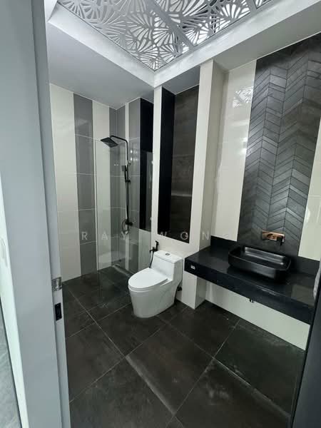 Rumah Berkembar untuk Disewa di Kulai (Johor) - Ray Wong - Bathroom - PropertyGuru.com.my