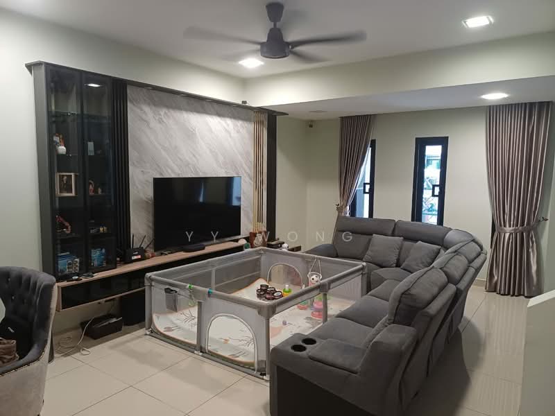Terraced House for Sale in Bandar Mahkota Banting (Tanjong Duabelas) - YY Wong - Living Room - PropertyGuru.com.my