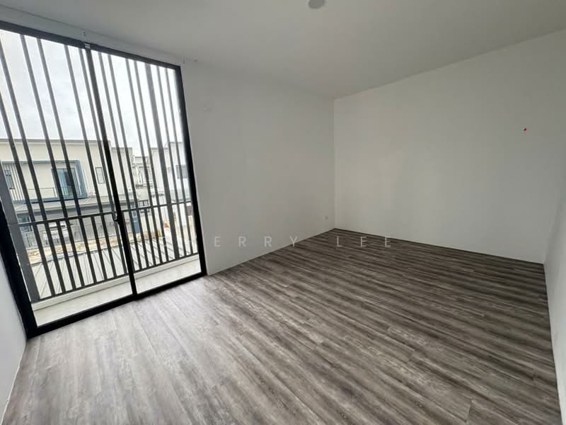 Semi-Detached House for Sale in Stapok (Kuching) - Cherry Lee - PropertyGuru.com.my