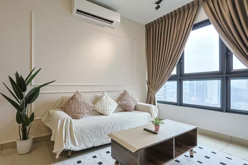 Servis Apartment untuk Dijual di Daya 1 Residences (D1R), TD Central - Bella Tan - PropertyGuru.com.my