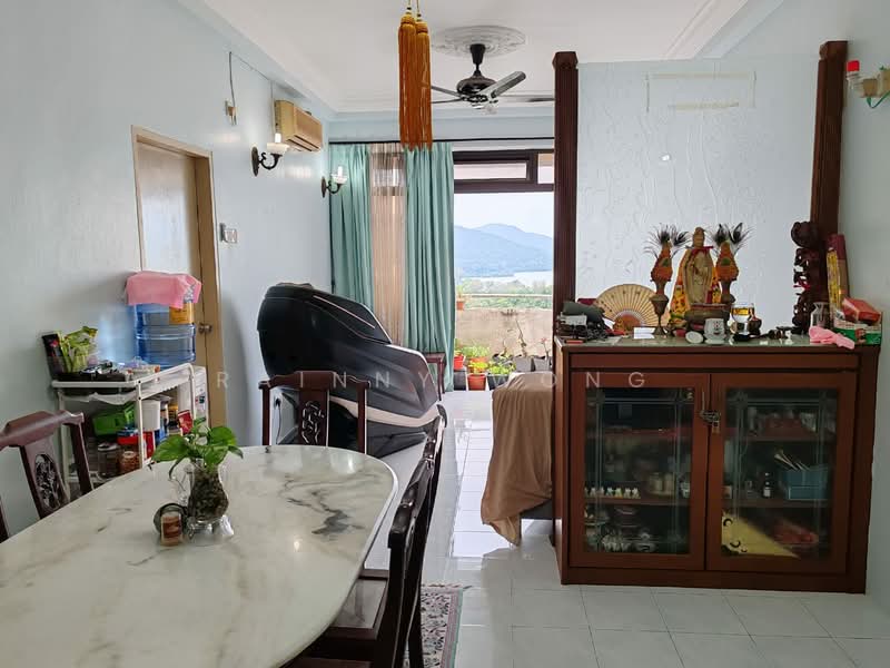 Kondominium untuk Disewa di Eden Seaview Condominium - Rainny Wong - Living Room - PropertyGuru.com.my