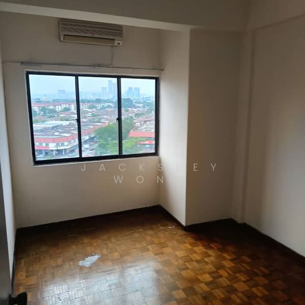 Kondominium untuk Dijual di Sri Manja Court - Jacksley Wong - View - PropertyGuru.com.my