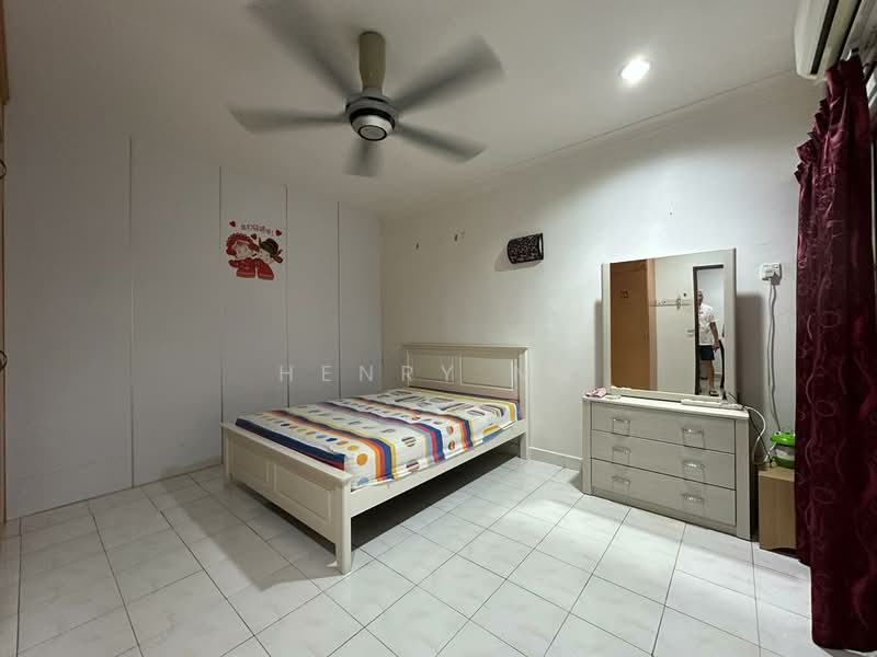 Semi-Detached House for Sale in Bandar Puteri Jaya (Sungai Petani) - Henry Ng - Bedroom - PropertyGuru.com.my