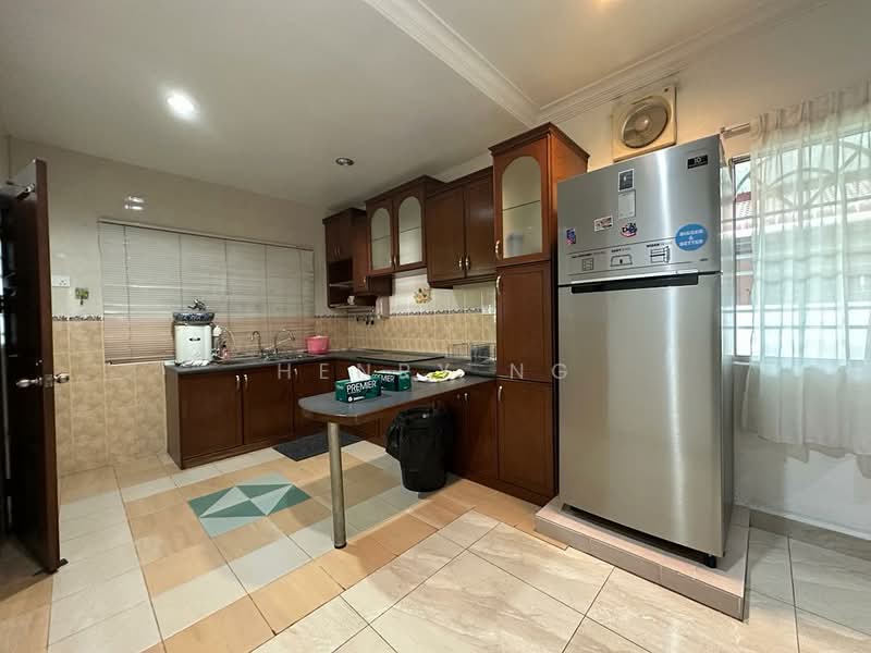Semi-Detached House for Sale in Bandar Puteri Jaya (Sungai Petani) - Henry Ng - Kitchen - PropertyGuru.com.my