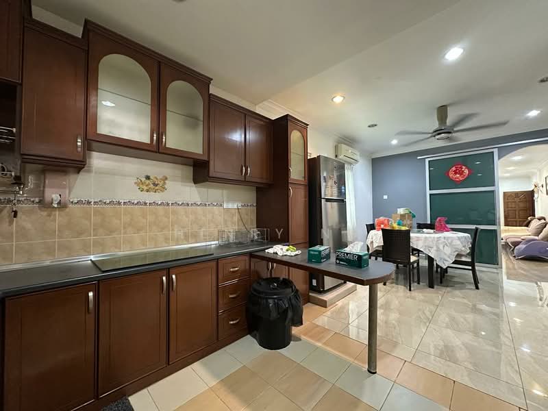 Semi-Detached House for Sale in Bandar Puteri Jaya (Sungai Petani) - Henry Ng - Kitchen - PropertyGuru.com.my