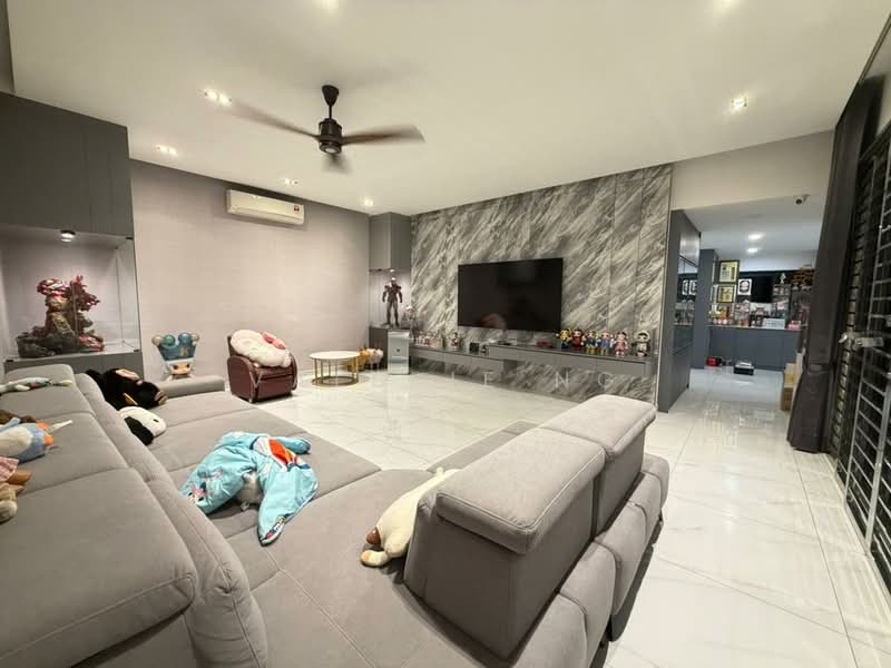 2-storey Terraced House for Sale in Taman Bukit Maluri (Kepong) - Valerie Ng - Living Room - PropertyGuru.com.my