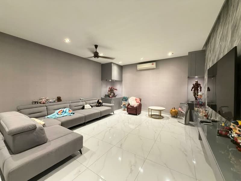 2-storey Terraced House for Sale in Taman Bukit Maluri (Kepong) - Valerie Ng - Living Room - PropertyGuru.com.my