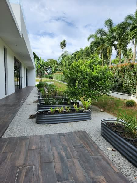 Bungalow for Sale in Leisure Farm (Gelang Patah) - Adeline Chin - Exterior - PropertyGuru.com.my