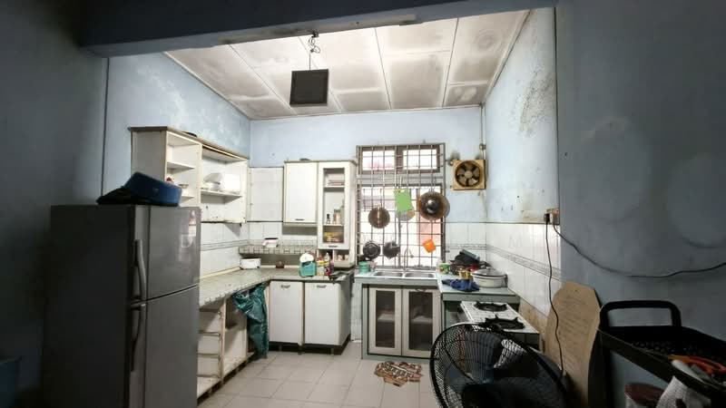 Rumah Teres 1 Tingkat untuk Dijual di Skudai (Johor) - Desmond Lim - Kitchen - PropertyGuru.com.my