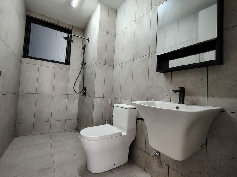 Condominium for Rent at EdgeWood Residences @ SkySanctuary - Hacken Gan - Bathroom - PropertyGuru.com.my