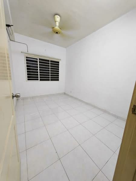 Pangsapuri untuk Disewa di Kristal Villa - Katrina Chan - Interior - PropertyGuru.com.my