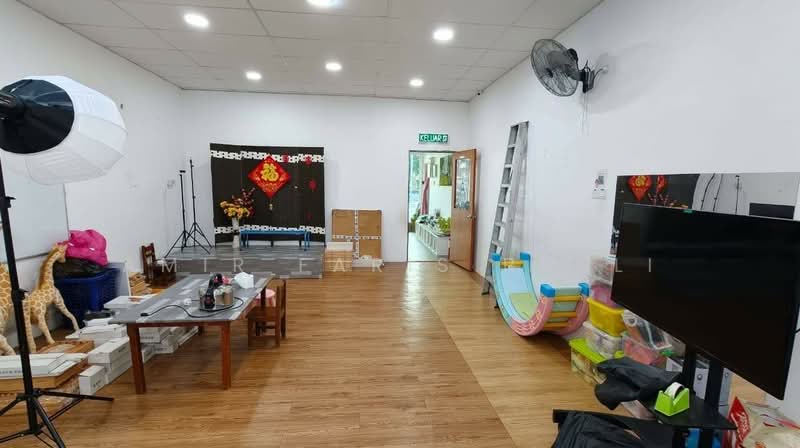 Shop / Office for Rent in Bandar Dato Onn (Tebrau) - Amir Faris Rusli - Interior - PropertyGuru.com.my