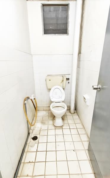 Kilang untuk Disewa di Rawang (Selangor) - Lee Sing Siong - Bathroom - PropertyGuru.com.my
