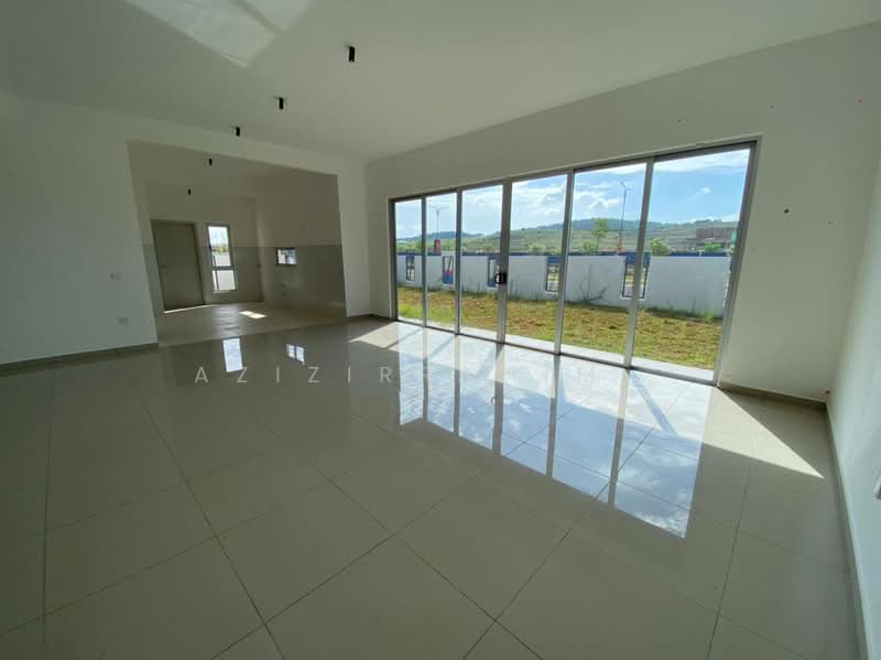 Rumah Teres 2-Tingkat untuk Dijual di Sepang (Selangor) - Azizirrahim . - Living Room - PropertyGuru.com.my
