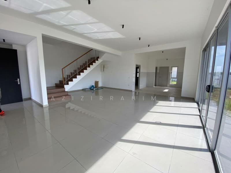 Rumah Teres 2-Tingkat untuk Dijual di Sepang (Selangor) - Azizirrahim . - Living Room - PropertyGuru.com.my