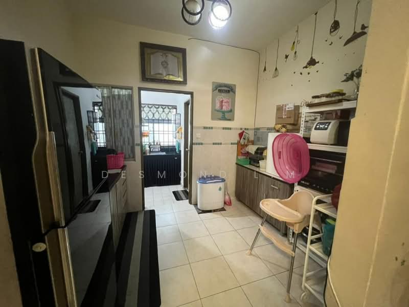 2-storey Terraced House for Sale in Tebrau (Johor) - Desmond Lim - Kitchen - PropertyGuru.com.my