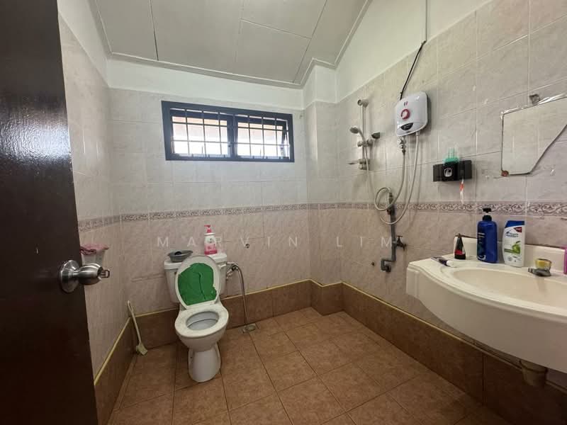 2-storey Terraced House for Sale in Tebrau (Johor) - Marvin Lim - Bathroom - PropertyGuru.com.my