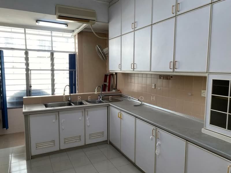Pangsapuri untuk Disewa di Sri Emas - Irene Goh - Kitchen - PropertyGuru.com.my