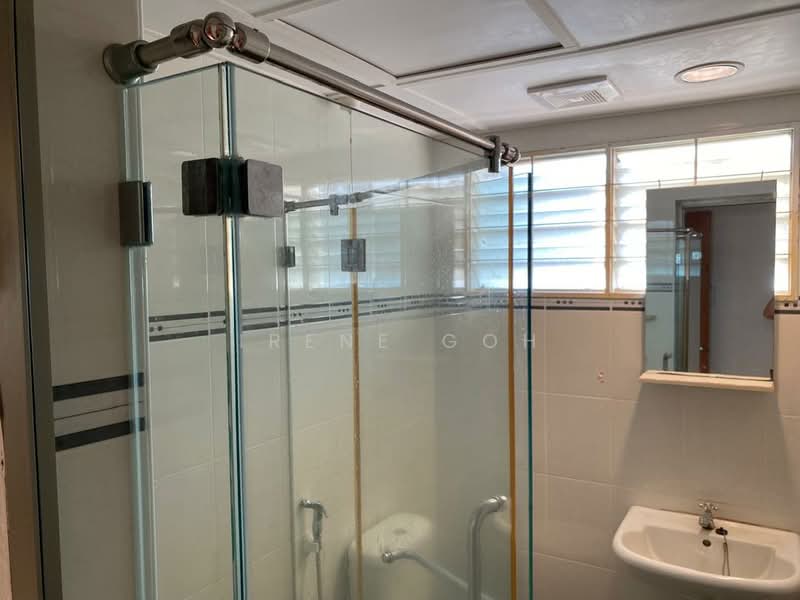Pangsapuri untuk Disewa di Sri Emas - Irene Goh - Bathroom - PropertyGuru.com.my