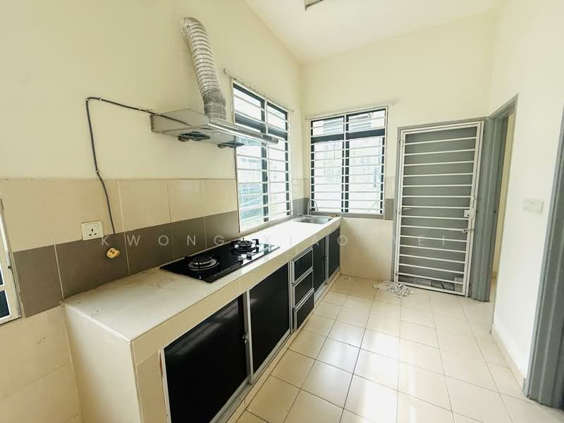 2-storey Terraced House for Sale in Saujana Rawang (Rawang) - Kwong Xiao Wei - Kitchen - PropertyGuru.com.my